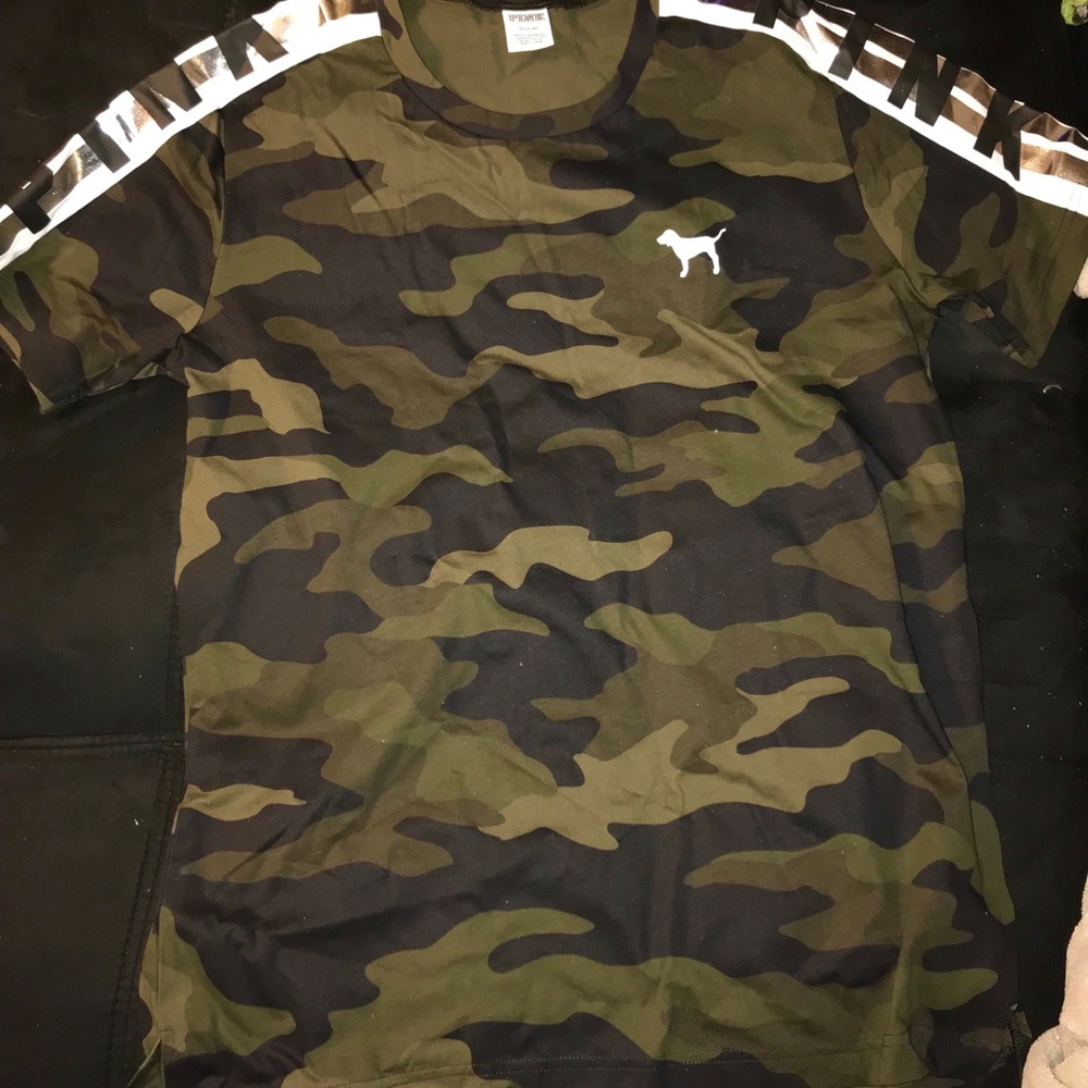 PINK Camo Short Sleeve Shirt!!